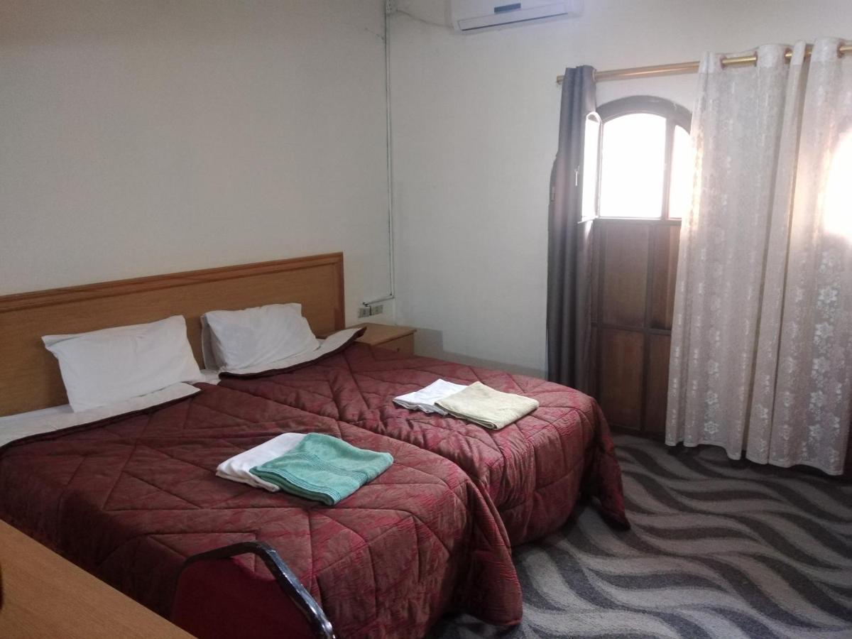 مادابا Queen Ayloa Hotel&Restaurant المظهر الخارجي الصورة